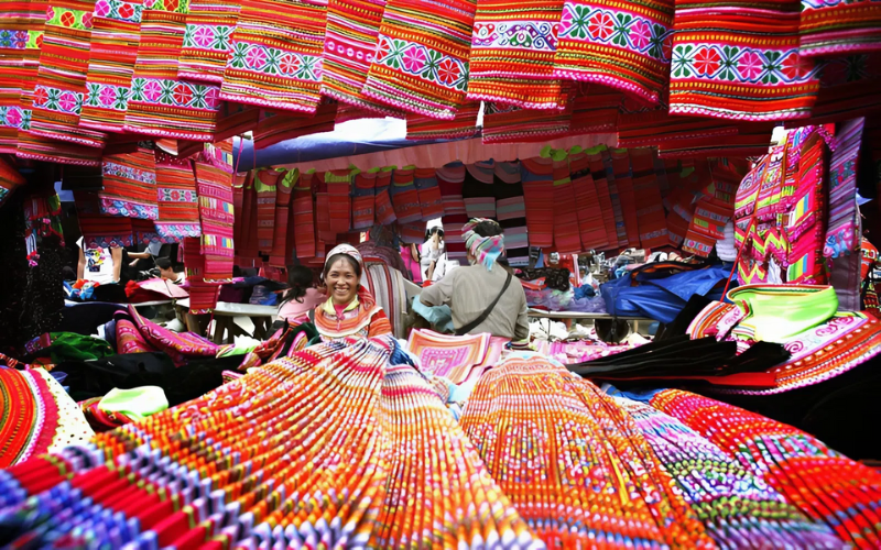 Sapa culture with stories of ethnic life and traditions in the Northern highlands 9 Intricate Textiles Woven Into Sapa Culture, A Visual Tapestry Of Identity